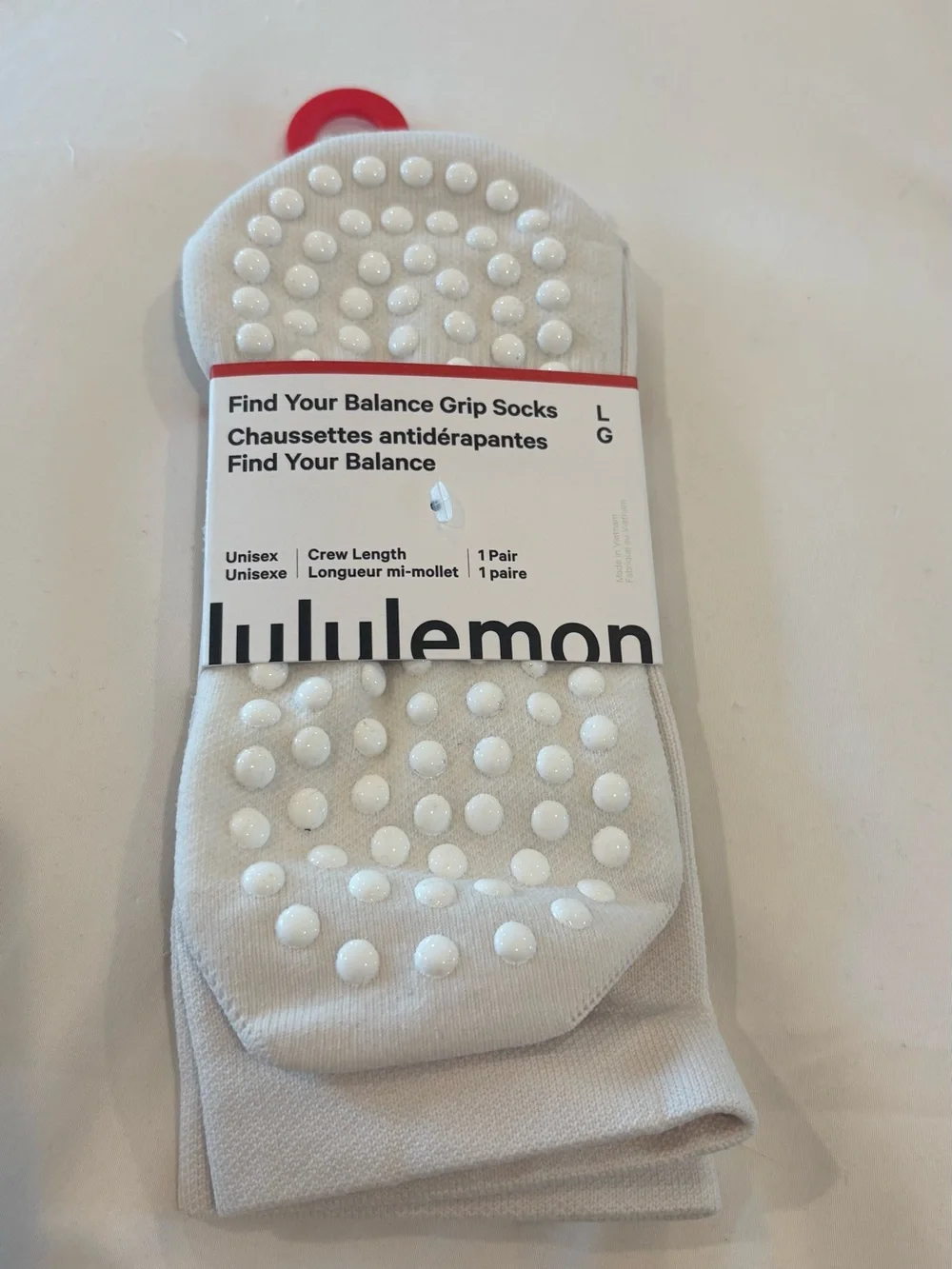 NWT Lululemon Find Your Balance Grip Socks Neutral White LG Crew Pilates Yoga